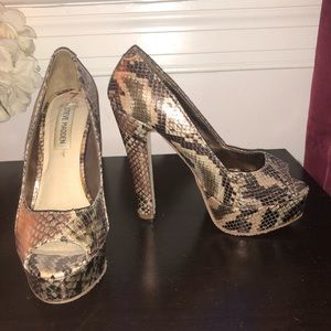 Steve Madden Metallic snakeskin peeptoes